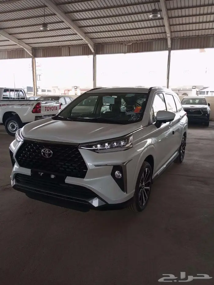 تويوتا فيلوز. 2025 2