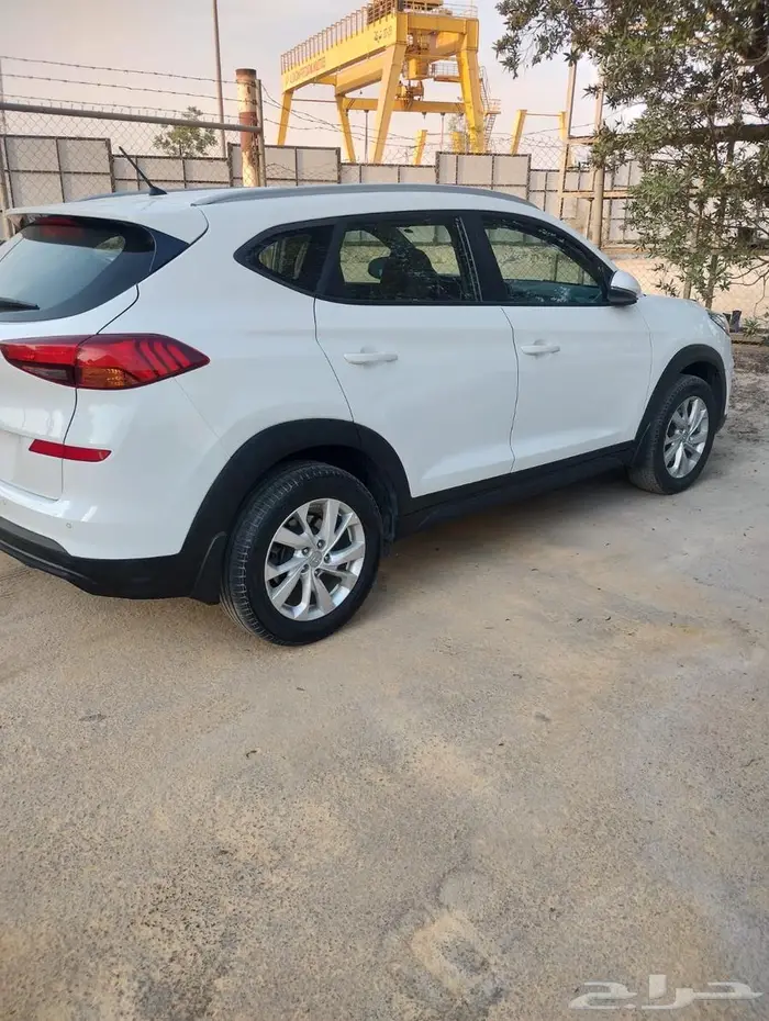 للبيع هونداي توسان 1