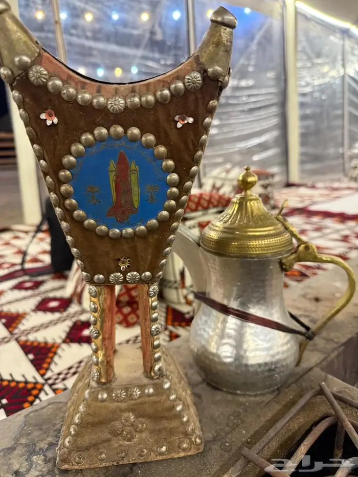 مبخره تراثيه نوادر عليها تاريخ 1405ه 3