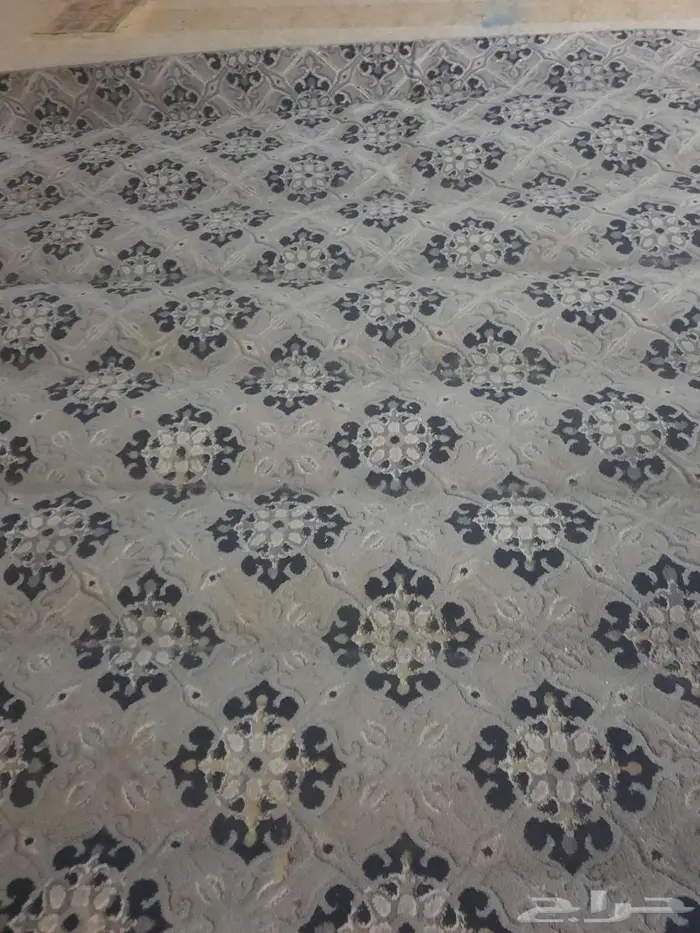 فرشه 4 في 3 نوعيه ممتازه نظيفه 1