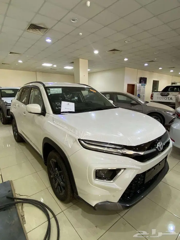 تويوتا اوربان كروزر جي ال استندر 2026 2