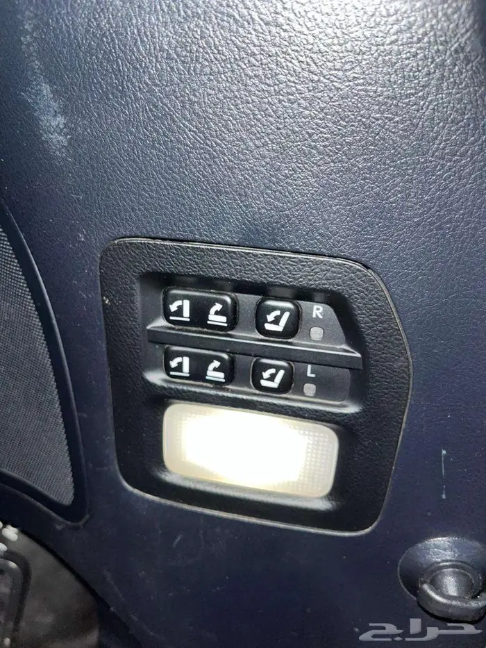 لكزس 570بلاك اديشن 2021 17