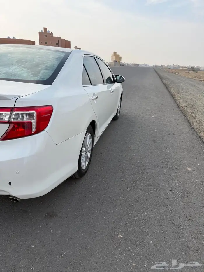 كامري 2015 GLX ابيض لؤلؤي 3