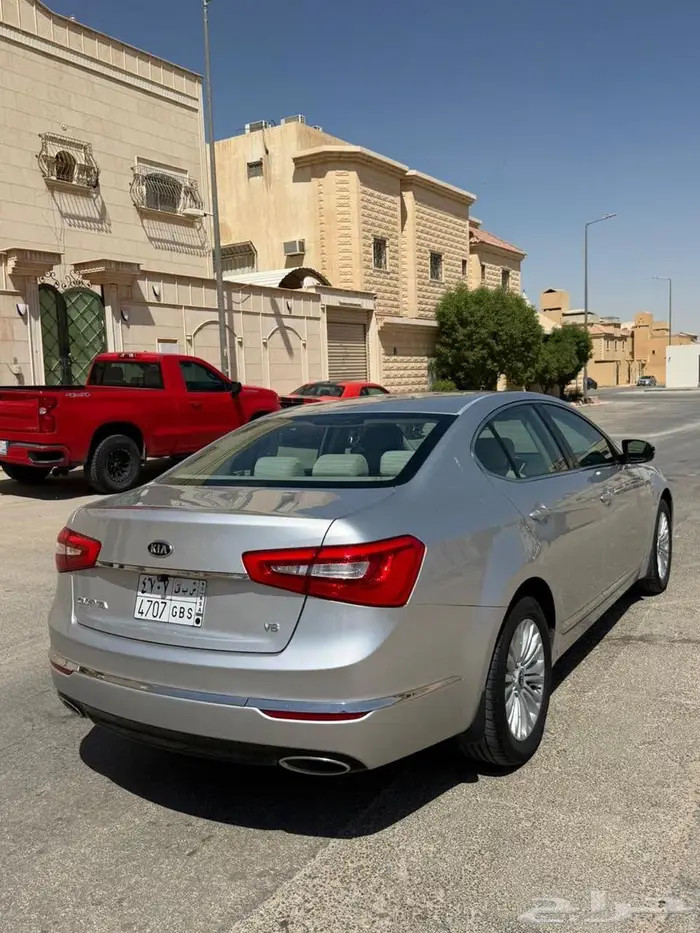 للبيع كيا كادينزا 2014 3