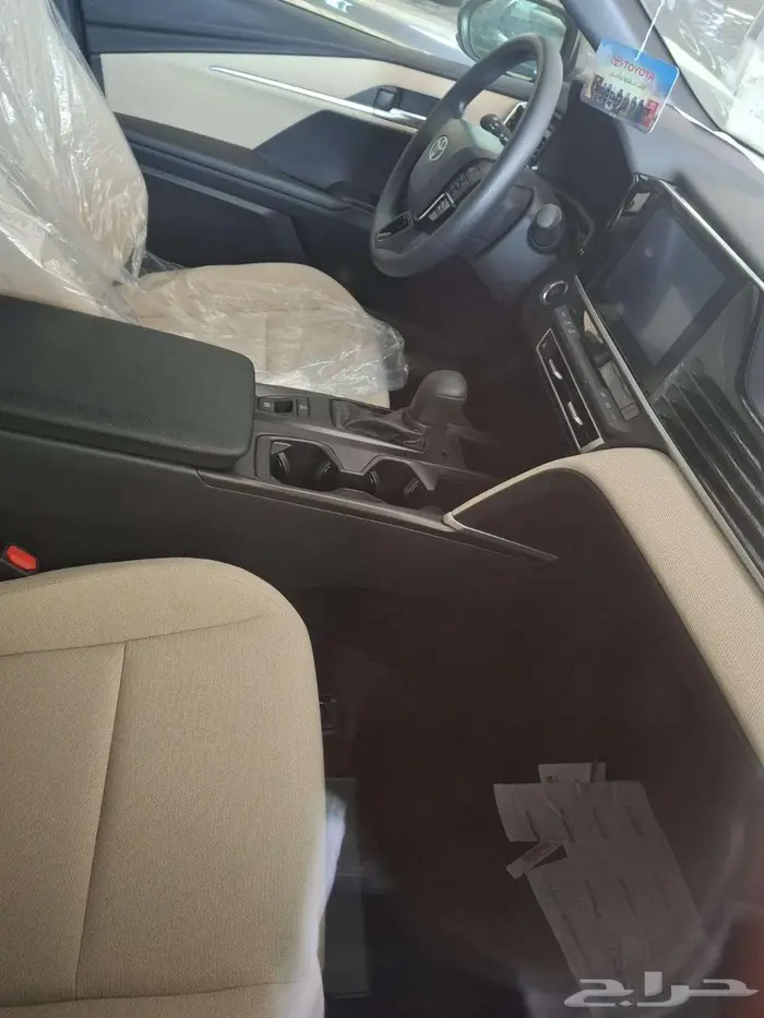 تويوتا كامرى استاندر 2025 6