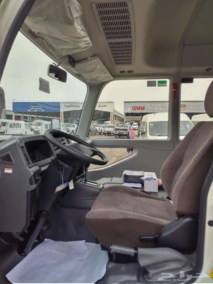 تويوتا باص كوستر 2025 ديزل اتوماتيك 20 راكب 9