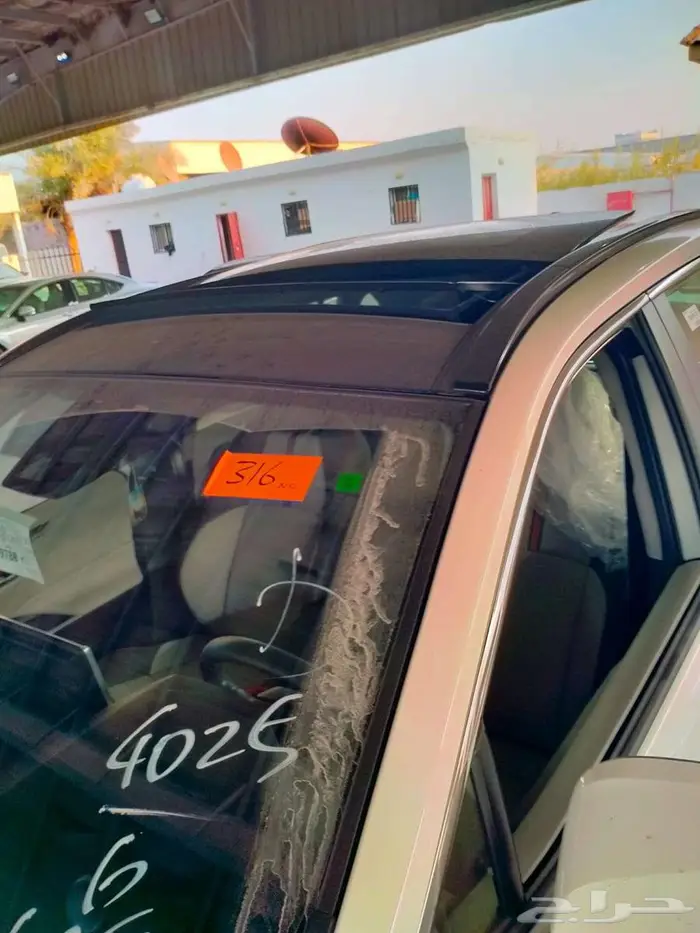 تويوتا راف فور 2.5 ادفنتشر 2025 8