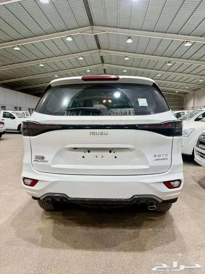 ايسوزو MUX 2026 فل كامل اقوى العروض 3