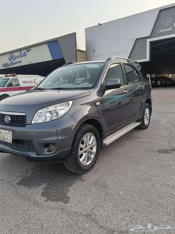 دايهاتسو تيريوس 2015 1