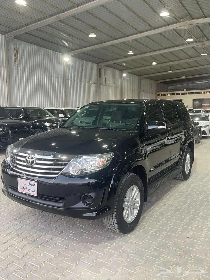 تويوتا فورتشنر 2015 SR5 1