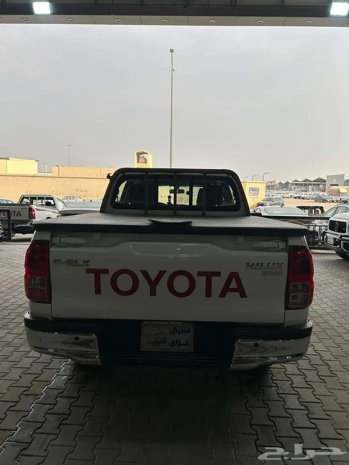 تويوتا هايلوكس غمارتين 2016 S - GLX دبل 5