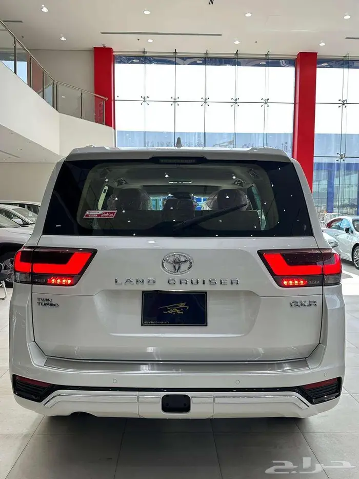 تويوتا جي اكس ار L4 بنزين 2026 كاش وتقسيط جميع البنوك 7
