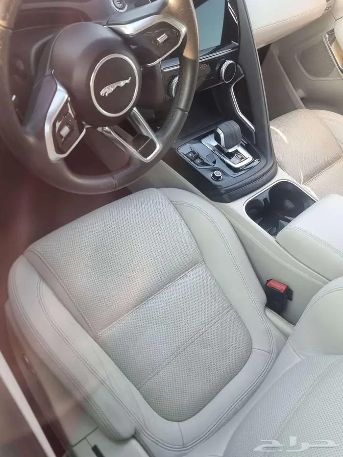 جيب جاكوار E PACE 2021 كاش او دفعات 9