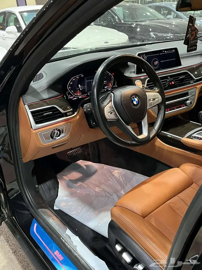 بي ام دبليو 2022 _730 فل كامل سعودي 26