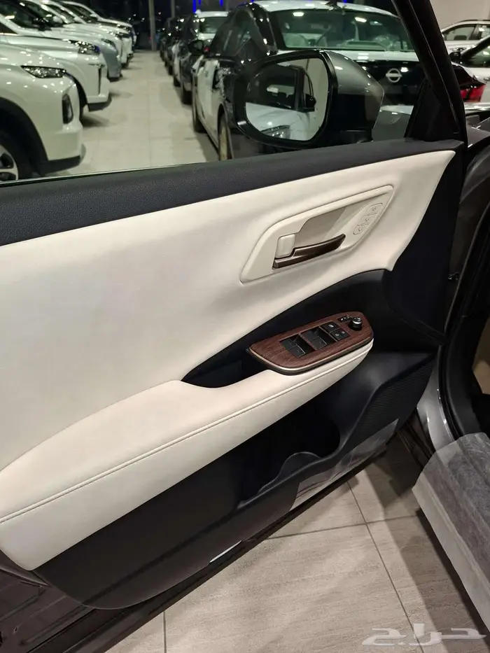 تويوتا كراون 2025 هايبرد بريميوم سعودي كاش واقساط 6