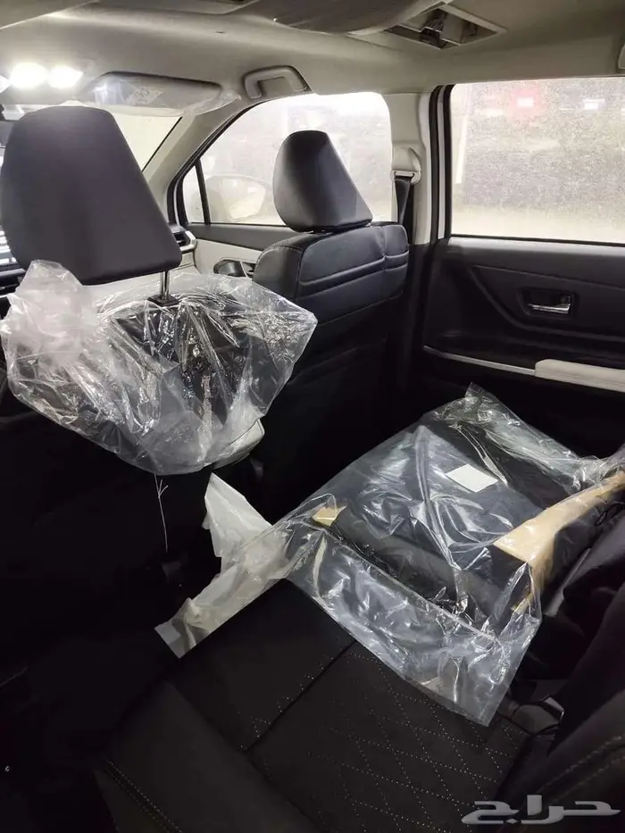 تويوتا فيلوز GLX 2025 3