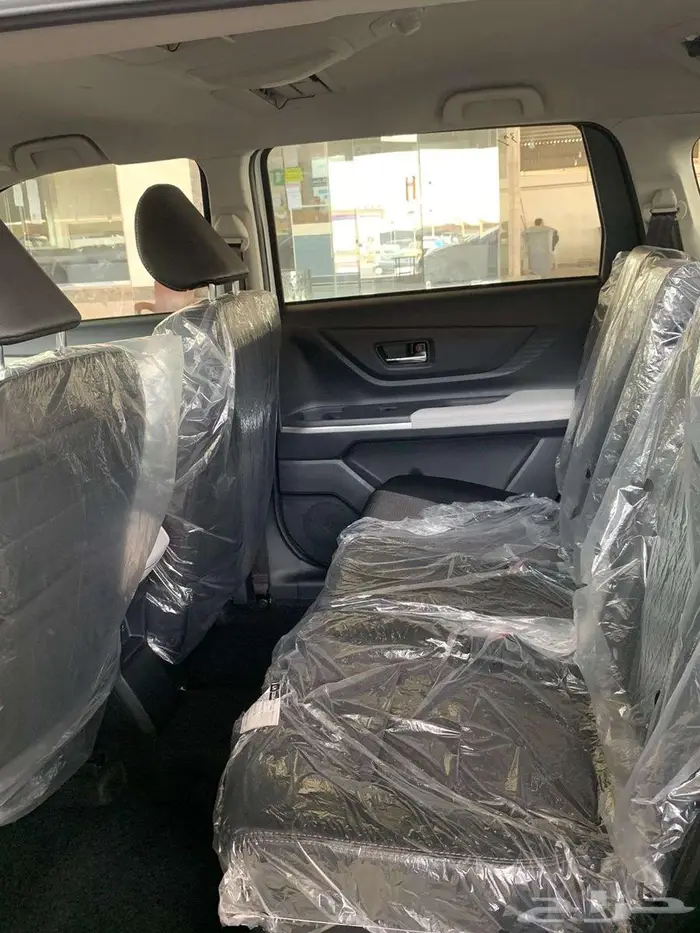 تويوتا -فيلوز -2025-GLX 11