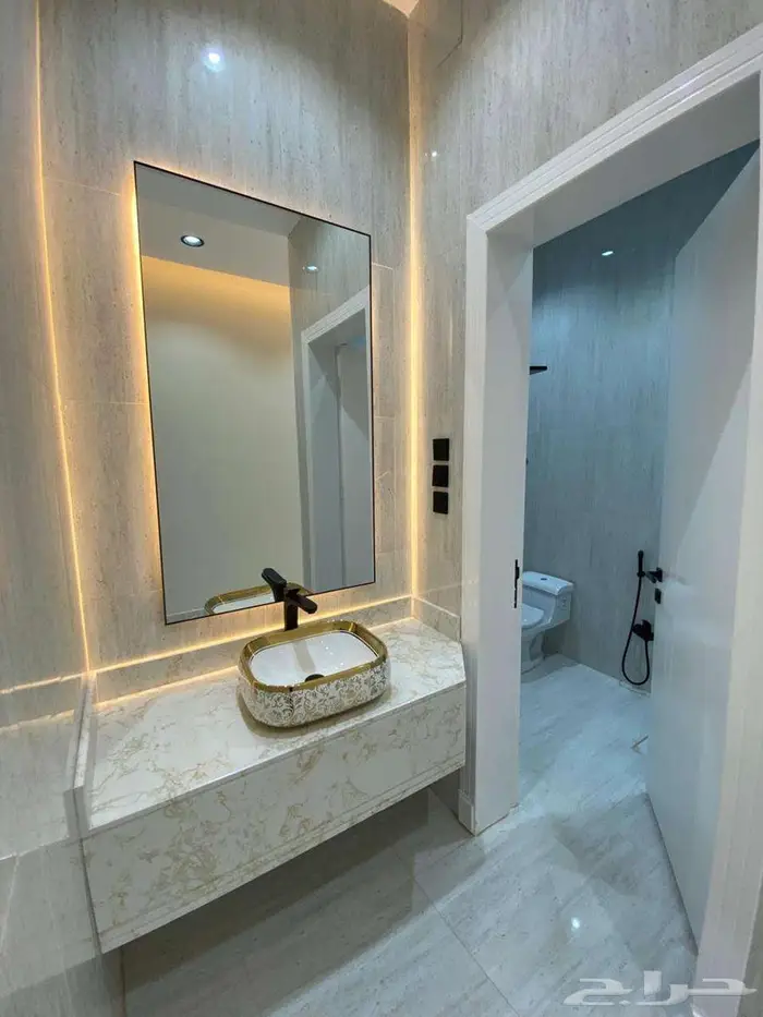 أدوار أرضية فاخرة للبيع الطالح - الورود - خميس مشيط 8