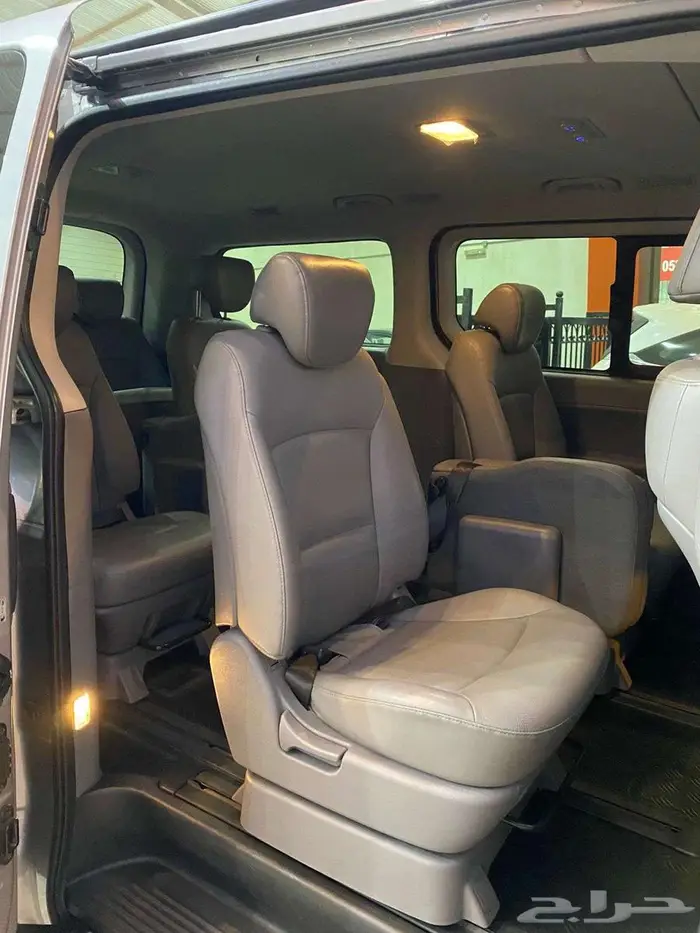 هيونداي (H1) موديل 2021 مستورد ديزل شاشه كاميرا 13