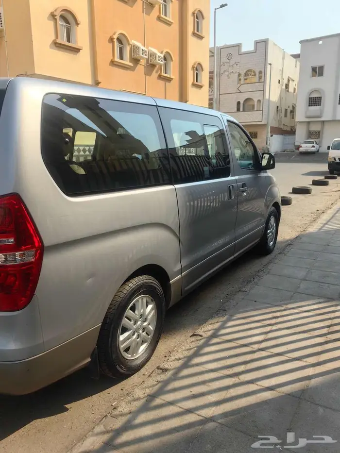 للبيع H1 2017 نظيف جدا بحالة الوكاله 9