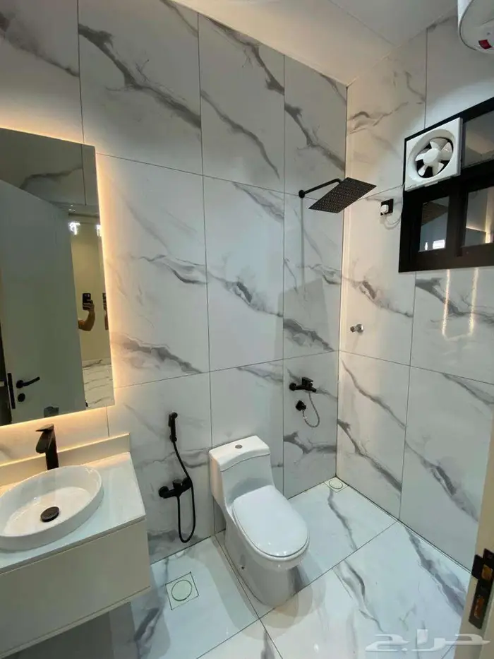 أرواف أرضية فاخرة للبيع الثمانين - خميس مشيط 21