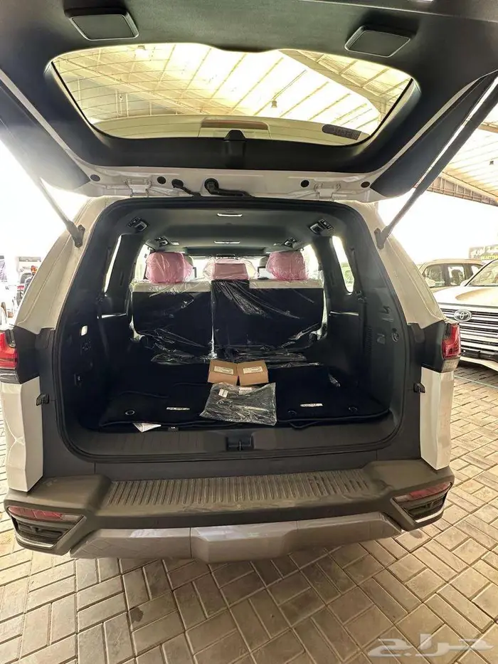 لكزس - LX600 - BB داخل ابيض 2025 14