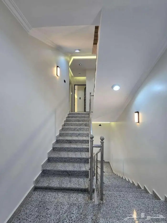 أدوار أرضية فاخرة للبيع مخطط هيف - أحد رفيدة 5