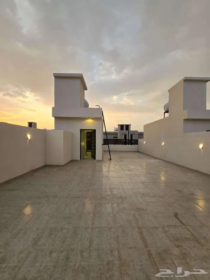 أدوار أرضية فاخرة للبيع مخطط هيف - أحد رفيدة 33