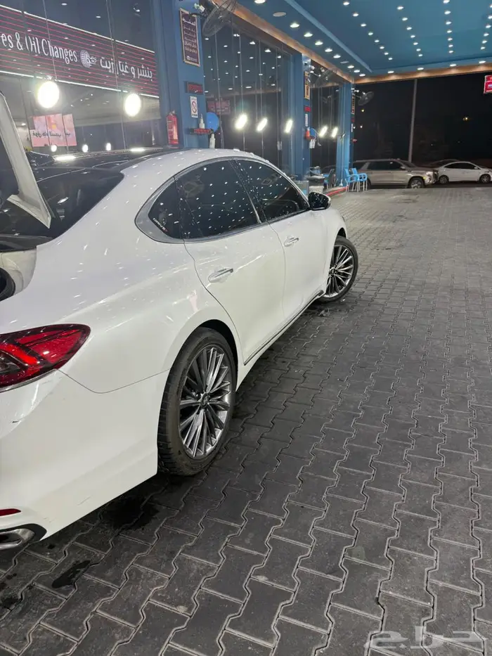 للبيع ازيرا 7