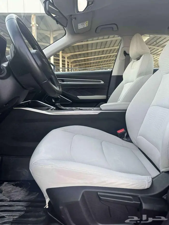 جيلي امجراند 2024 7