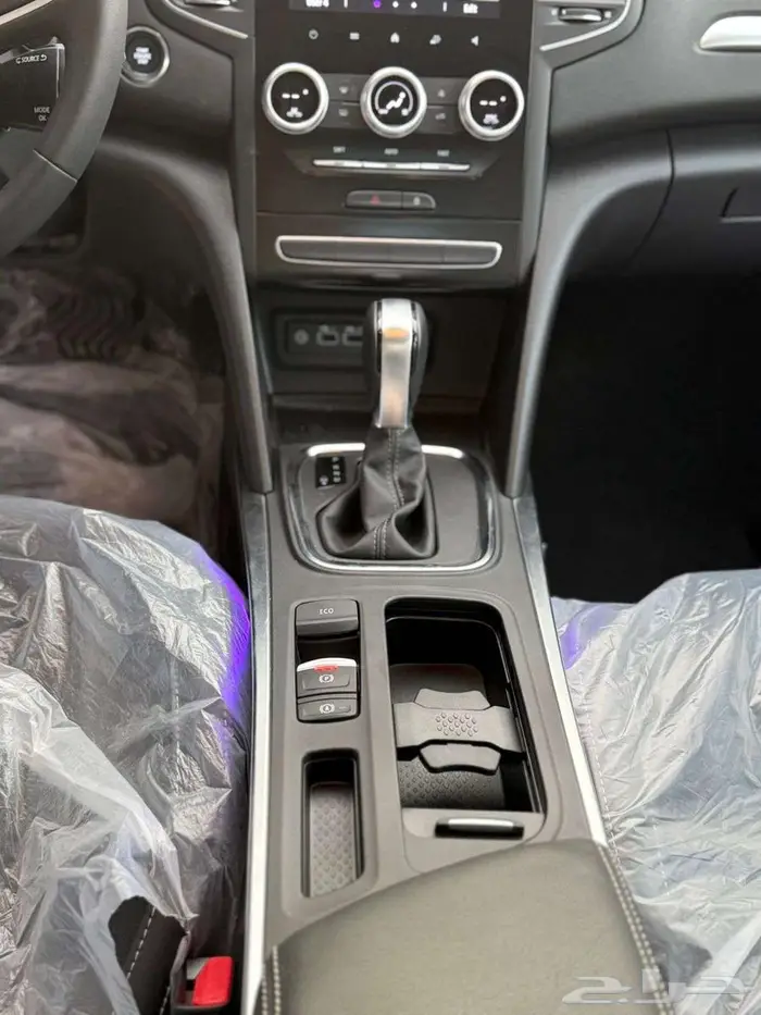 بدا الحجز على الرينو ميغان 2024 الفئه الثالثه فل بدون ليذر 3