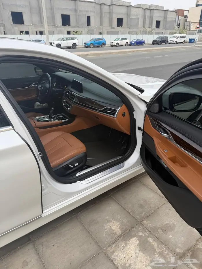 بي ام دبليو 10