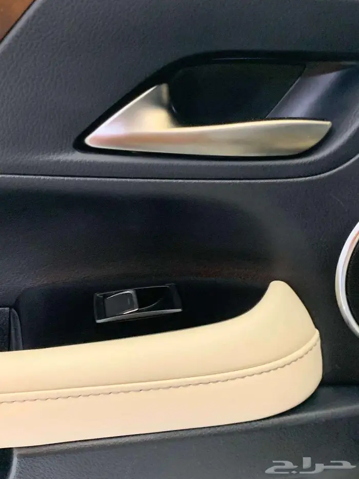 لكزس LX 570 2017 33