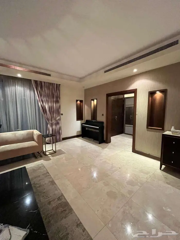 فيلا فاخرة بحي المحمدية للبيع 1