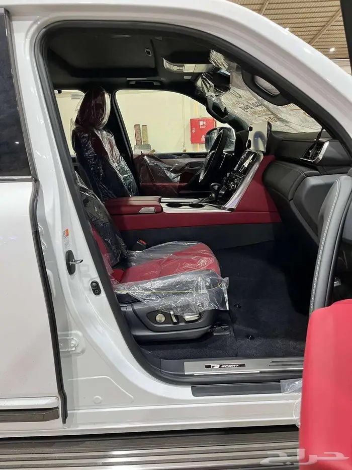 عرض خاص لكزس LX 600 F SPORT موديل 2025 سعودي بطاقه جمركيه 9