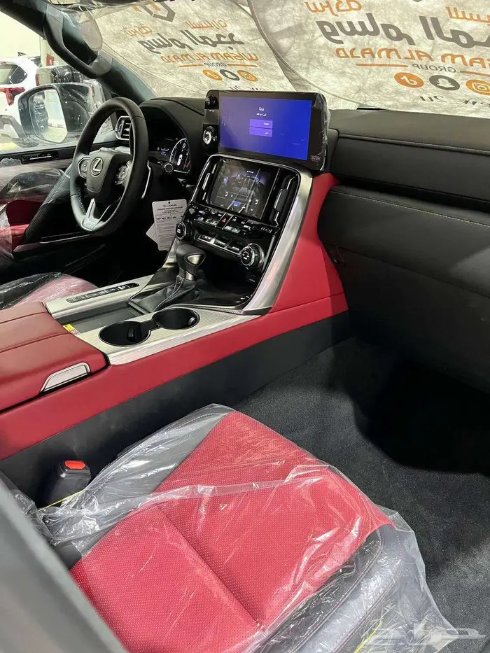 عرض خاص لكزس LX 600 F SPORT موديل 2025 سعودي بطاقه جمركيه 11