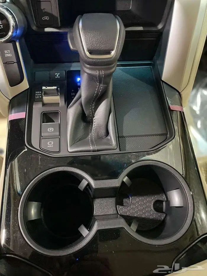 جي اكس ار هدد فتحة سقف بريمي بنزين 2025 - اسود 7