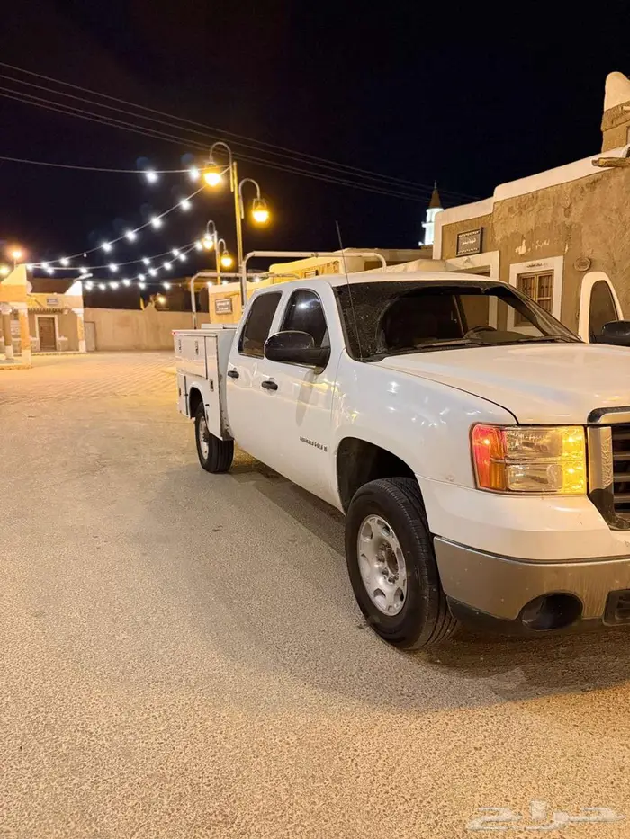 للبيع جمس بكب غمارتين 2008 0