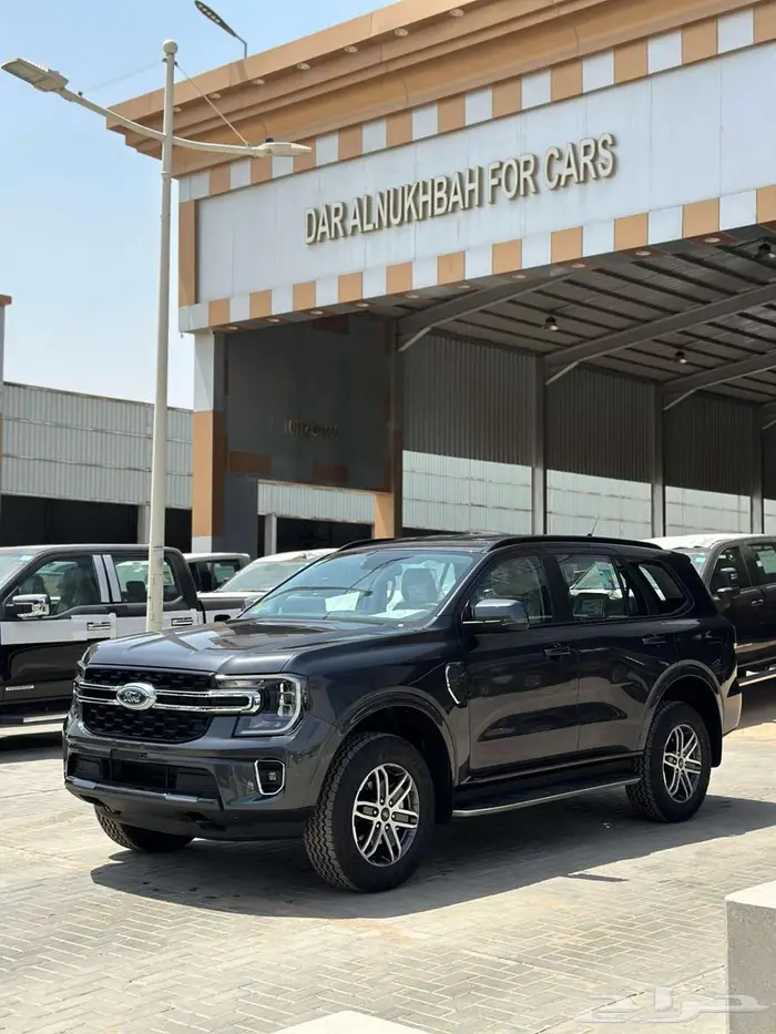 فورد ايفرست xltجديد2025 اقساط وكاش 7