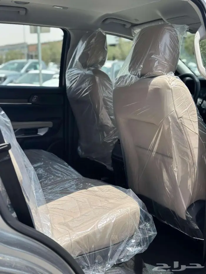 فورد ايفرست xltجديد2025 اقساط وكاش 14