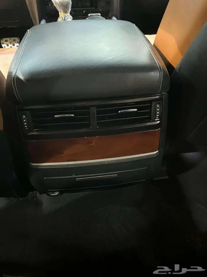 لكزس 570بلاك اديشن 2021 11