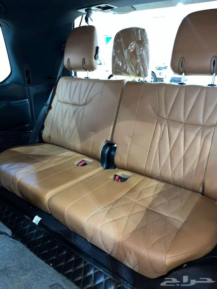 لكزس 570بلاك اديشن 2021 12