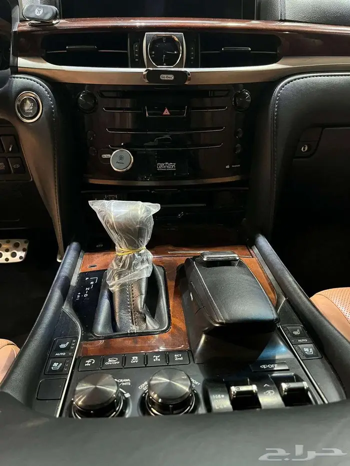 لكزس 570بلاك اديشن 2021 9