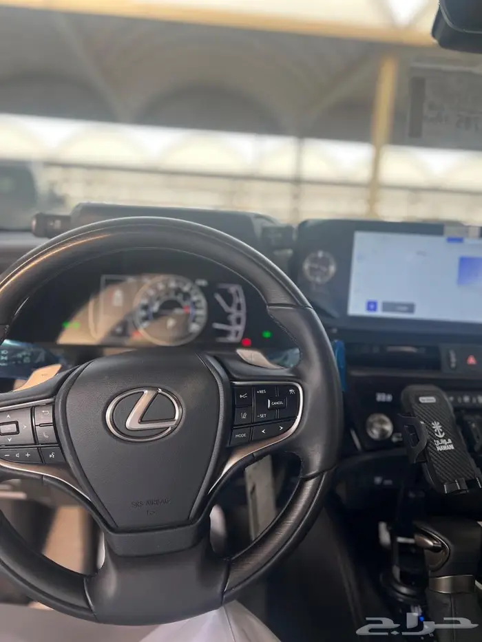 لكزس تيتانيوم 2025 DD فل كامل سعودي للتنازل 17