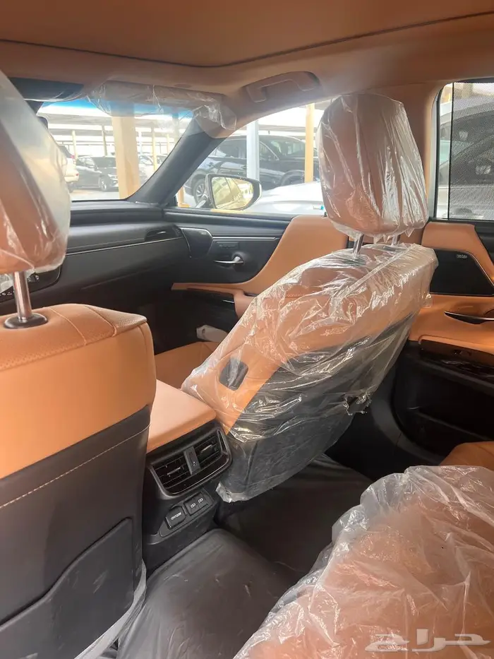 لكزس تيتانيوم 2025 DD فل كامل سعودي للتنازل 23