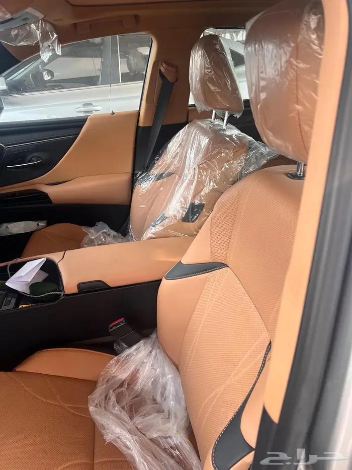 لكزس تيتانيوم 2025 DD فل كامل سعودي للتنازل 25