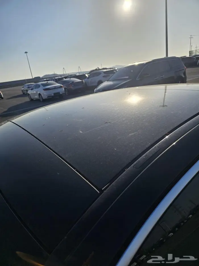 E-class E200 (بنزين) 2025 8