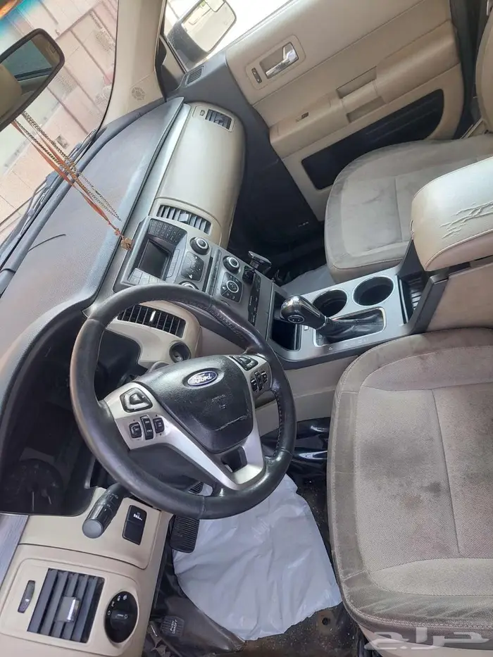 سيارة فورد نوع فليكس للبيع 5