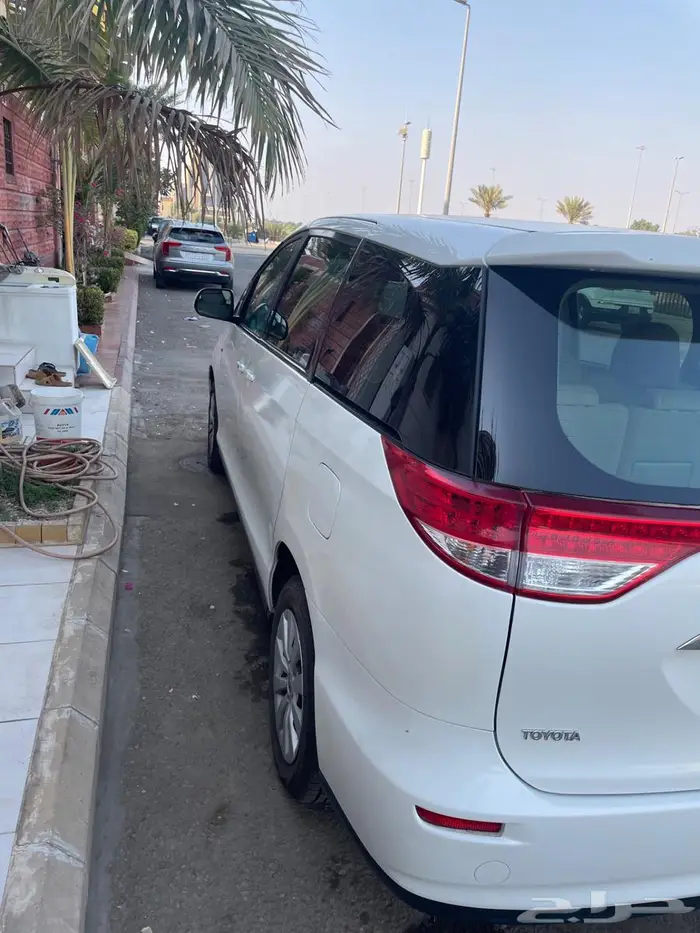 تويوتا بريفيا 2015 3