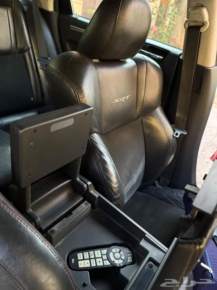 كريسلر2010srt 9